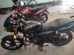 Bajaj Discover 125